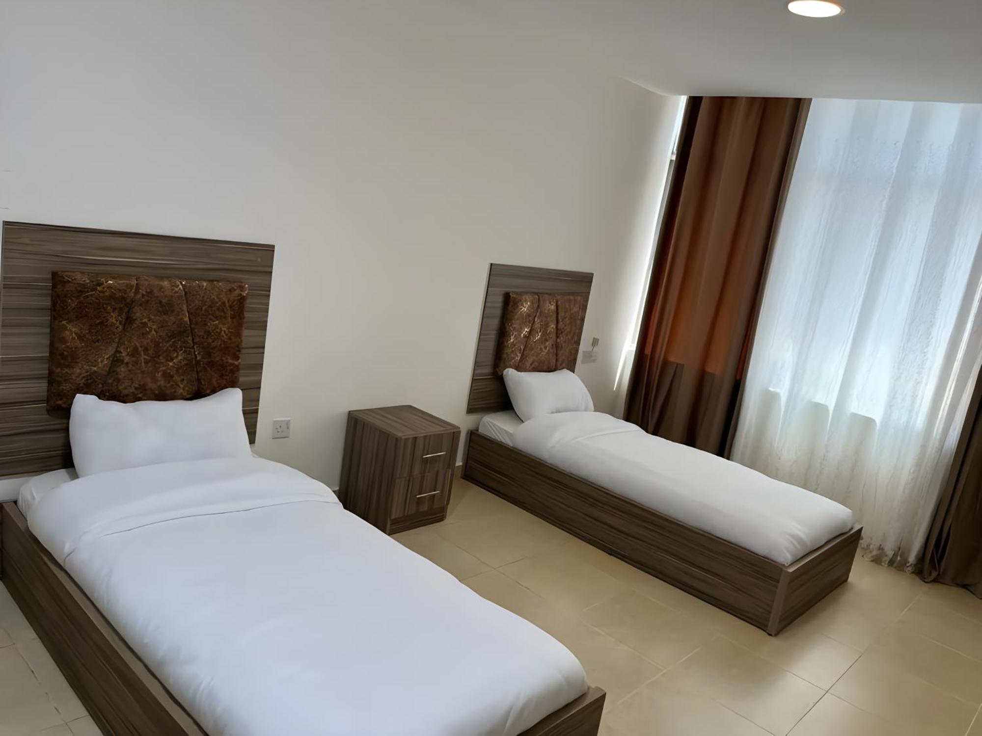 Rayan Hotel Apartments Amman Exterior photo