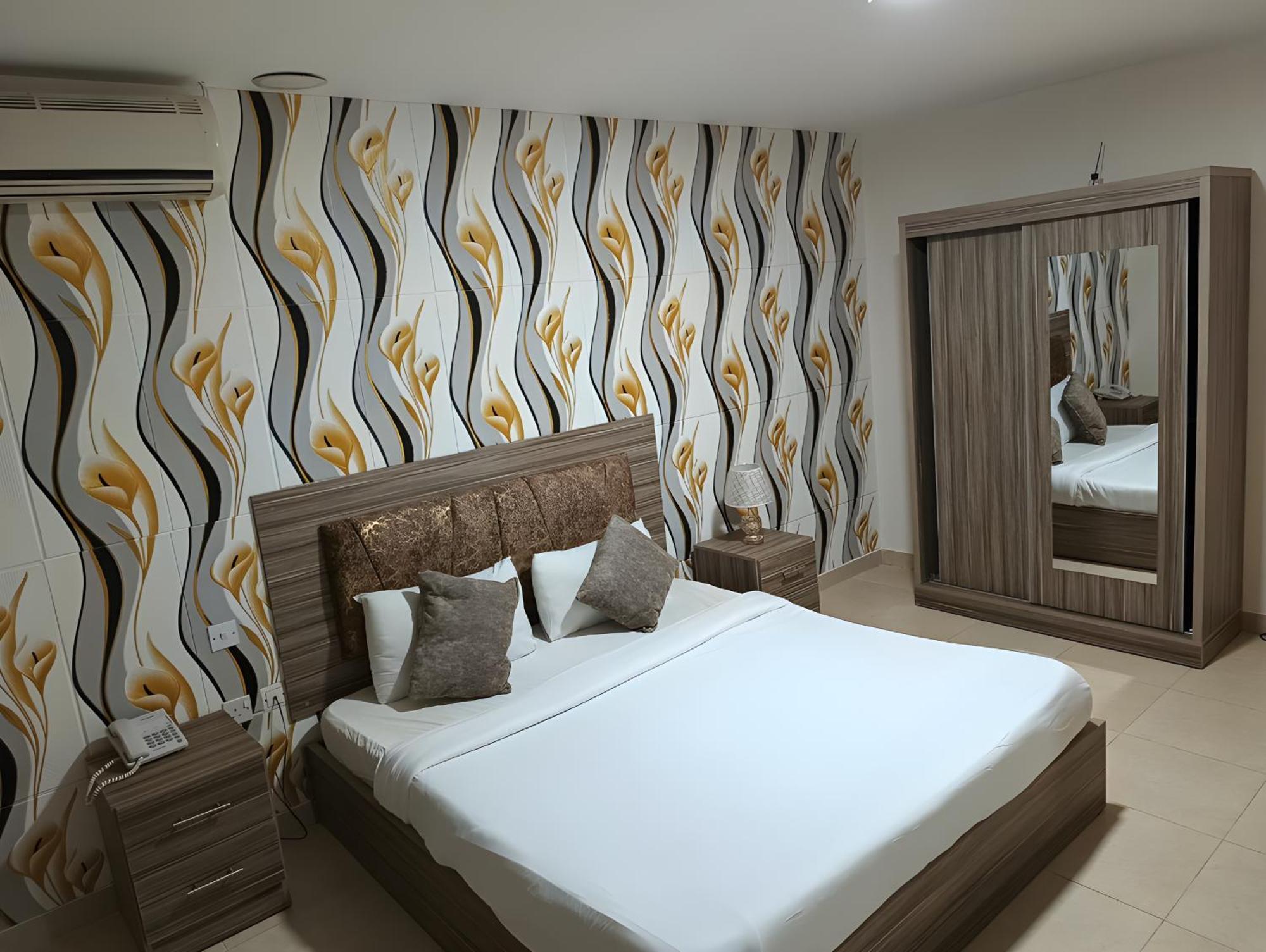 Rayan Hotel Apartments Amman Exterior photo