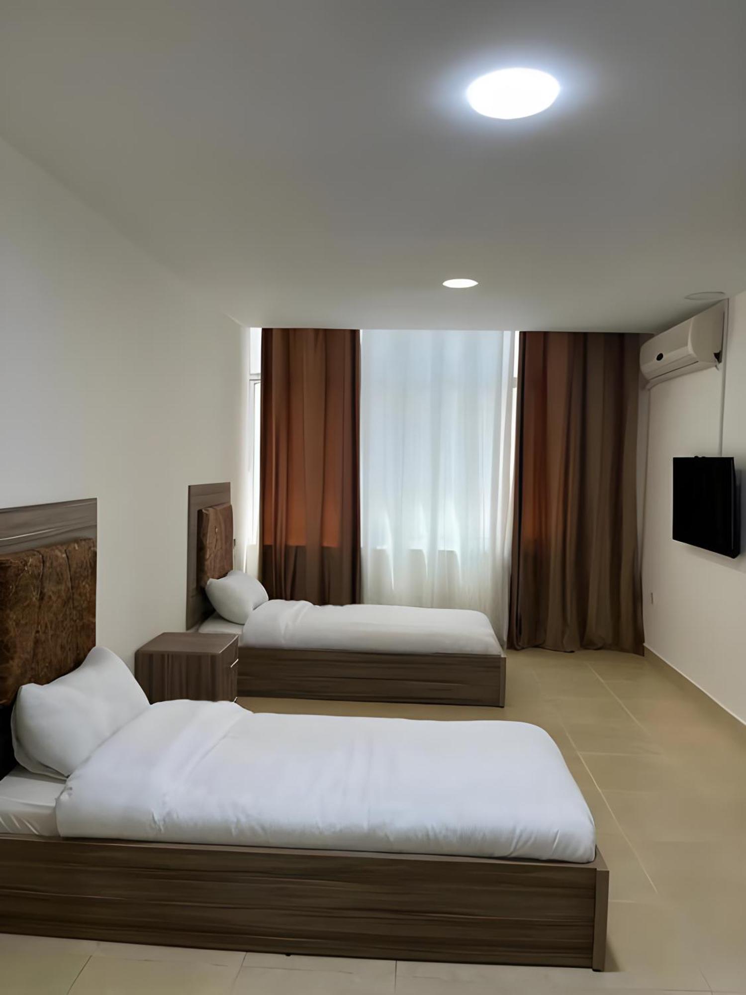 Rayan Hotel Apartments Amman Exterior photo