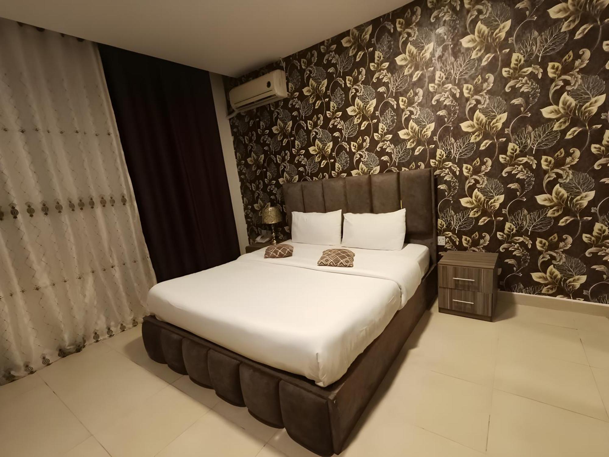 Rayan Hotel Apartments Amman Exterior photo